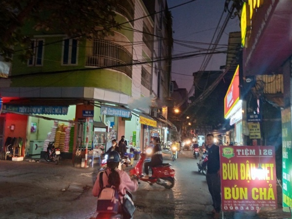 Bán nhà 5 tầng cực hiếm tại Đường Hồ Tùng Mậu, Thị trấn Cầu Diễn, Nam Từ Liêm, Hà Nội